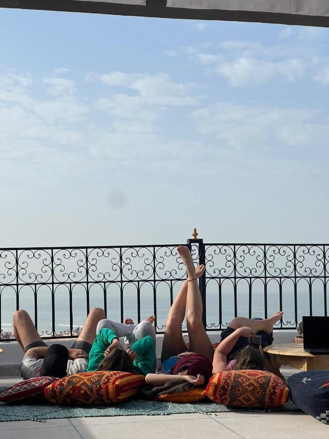 Cactus Surf House Hostel Tamraght Ngoại thất bức ảnh